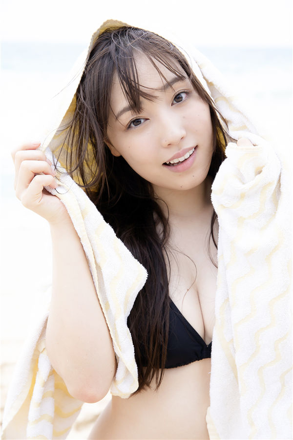 谱久村圣写真集《[Hello! Project Digital Books] Vol.202 Mizuki Fukumura 譜久村聖》高清全本[101P] - 美女海-美女海