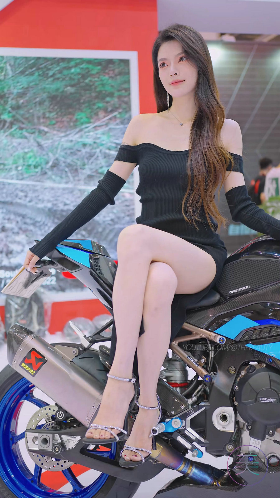 2023 苏州GTSHOW改装车展 Auto Salon Racing Model 82 [353MB] - 美女海-美女海